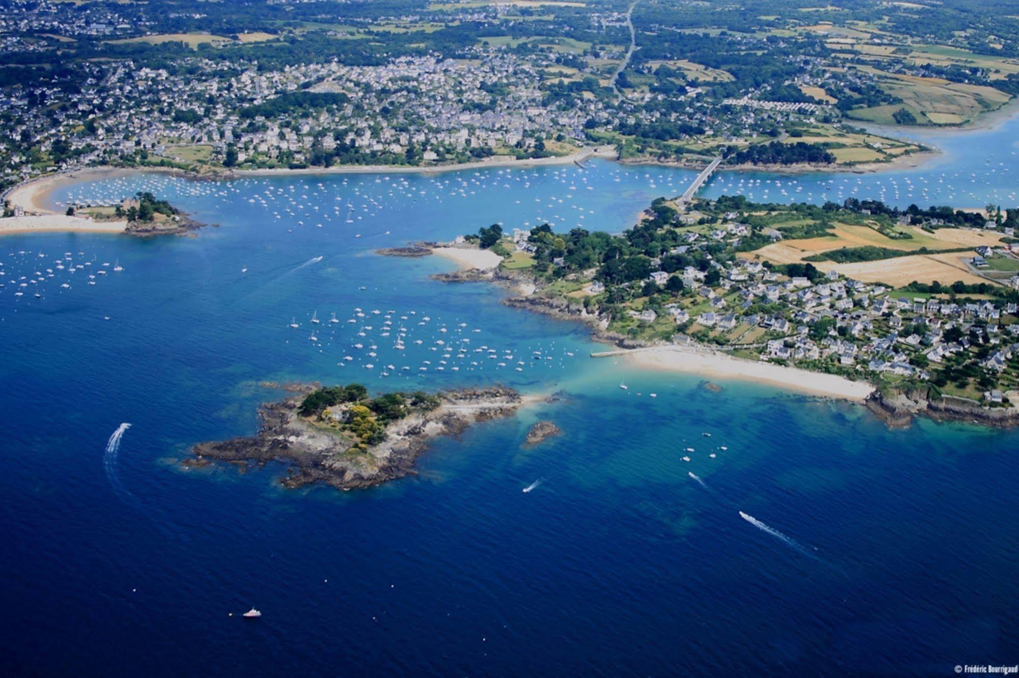 โรงแรมเดอ ลา อูล Saint-Briac-sur-Mer ภายนอก รูปภาพ
